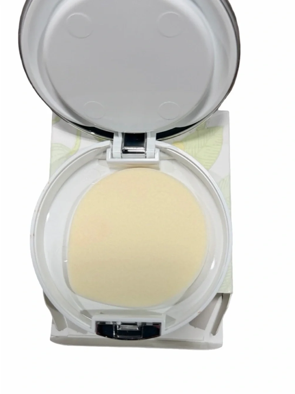 Clinique beyond perfecting